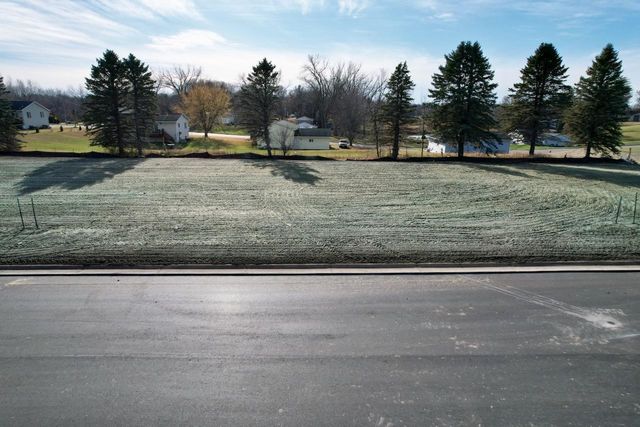 209 4th Avenue NE, Pelican Rapids, MN 56572