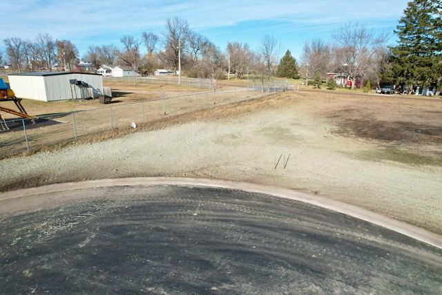 209 4th Avenue NE, Pelican Rapids, MN 56572