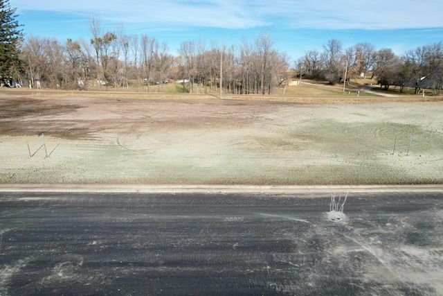 209 4th Avenue NE, Pelican Rapids, MN 56572