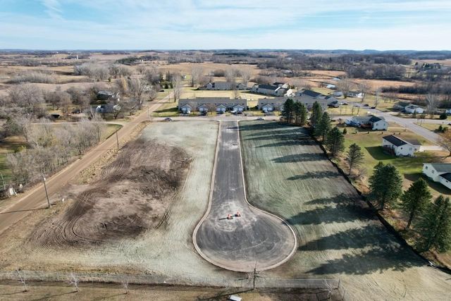 209 4th Avenue NE, Pelican Rapids, MN 56572