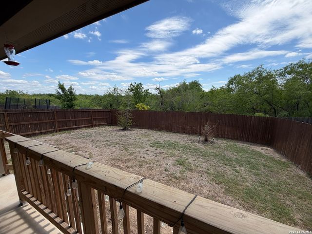 4042 BAY LEAF LOOP, Von Ormy, TX 78073