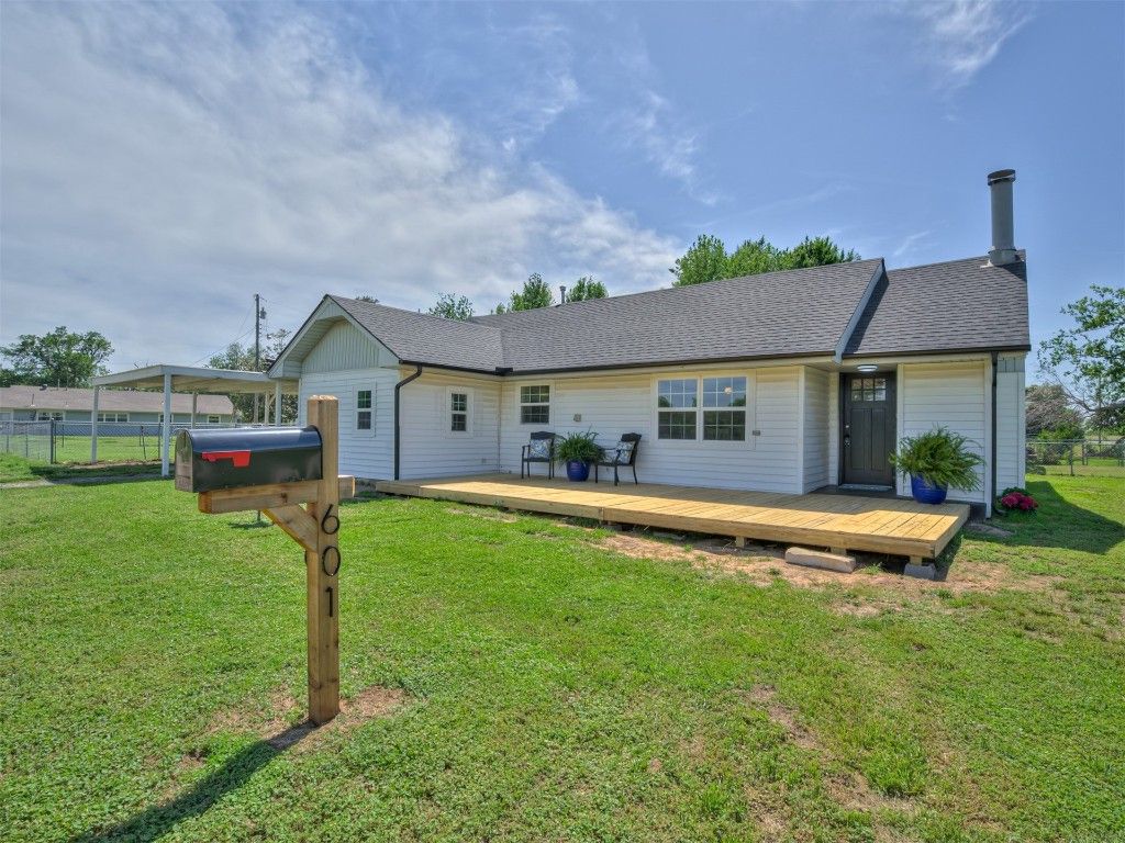 601 W Monroe Street, Crescent, OK 73028
