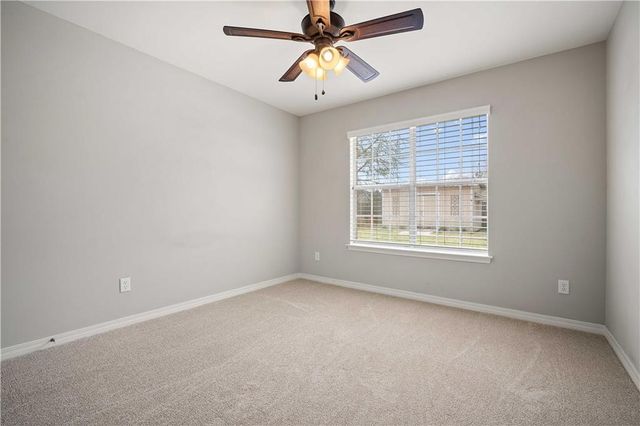 2750 Oakridge West Drive, Mobile, AL 36608