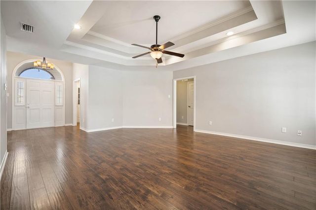 2750 Oakridge West Drive, Mobile, AL 36608