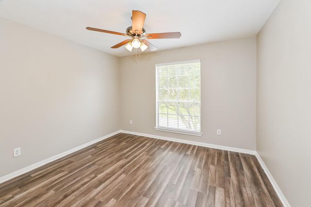 2614 Spring Bend Drive, Spring, TX 77386