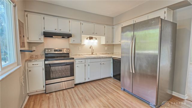 5685 Coach Drive D, Dayton, OH 45440