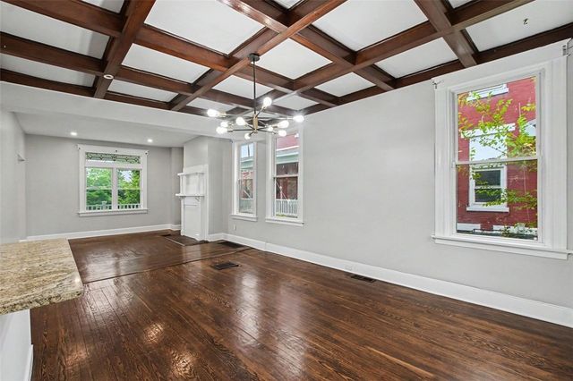 814 Summit Avenue, Cincinnati, OH 45204