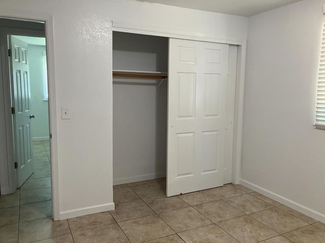 1184 Bridgeford St, Gridley, CA 95948