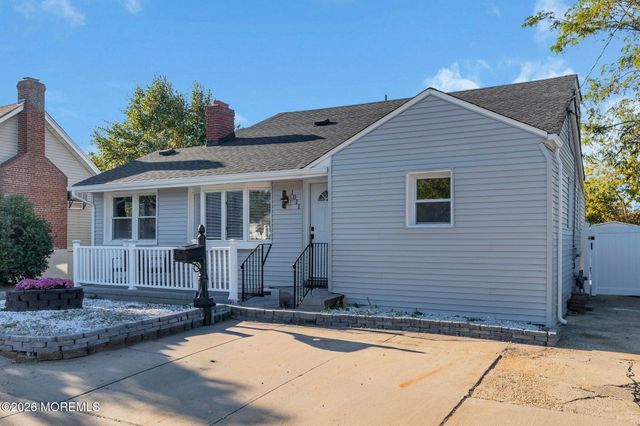 1011 Florence Avenue, Union Beach, NJ 07735