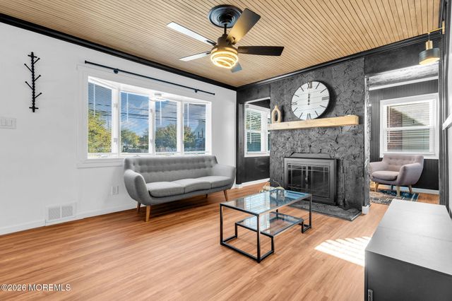 1011 Florence Avenue, Union Beach, NJ 07735