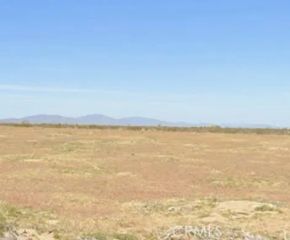123 Avenue U, Pearblossom, CA 93553