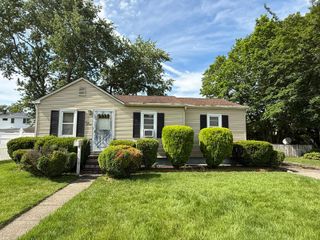 67 Claremont Avenue, West Babylon, NY 11704