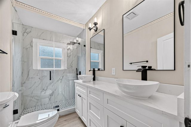 1821 Harold, Houston, TX 77098