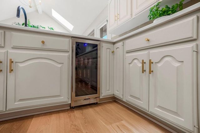 12325 Mission Road, Leawood, KS 66209