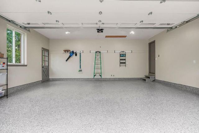 12325 Mission Road, Leawood, KS 66209