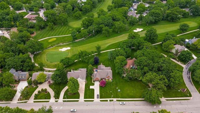 12325 Mission Road, Leawood, KS 66209