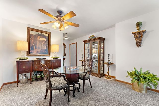 1725 Homan Drive 305, Schererville, IN 46375