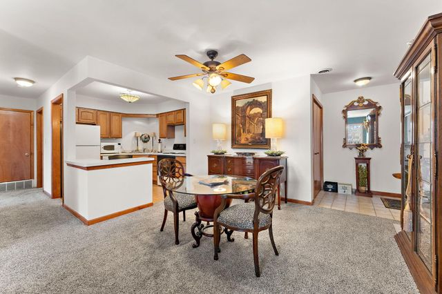 1725 Homan Drive 305, Schererville, IN 46375