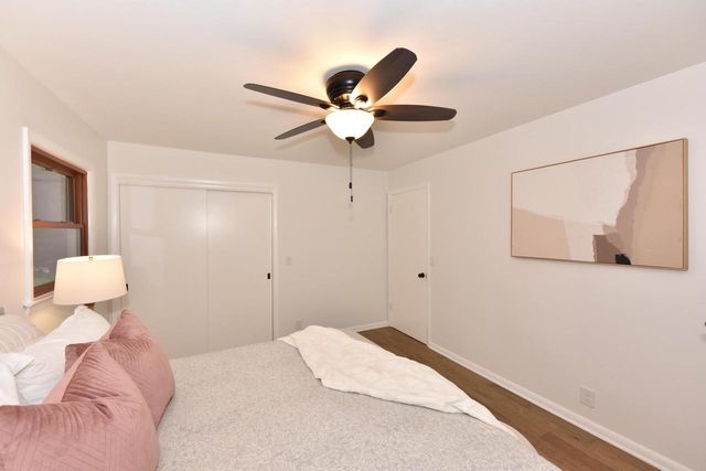 5565 S Monaco PLACE, Hales Corners, WI 53130