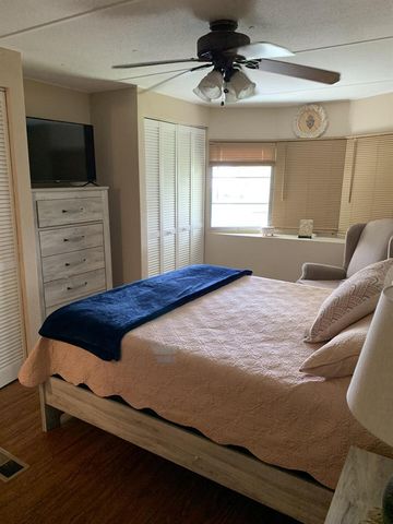14 Del Prado Street, Port St. Lucie, FL 34952