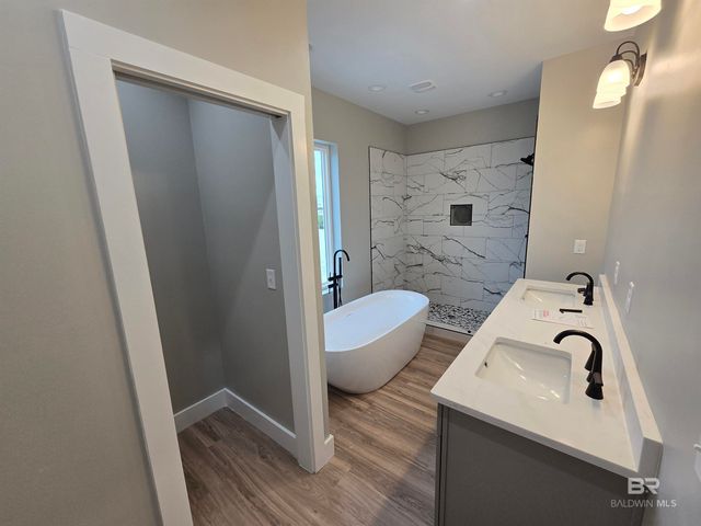 1360 Sandy Lane, Gulf Shores, AL 36542