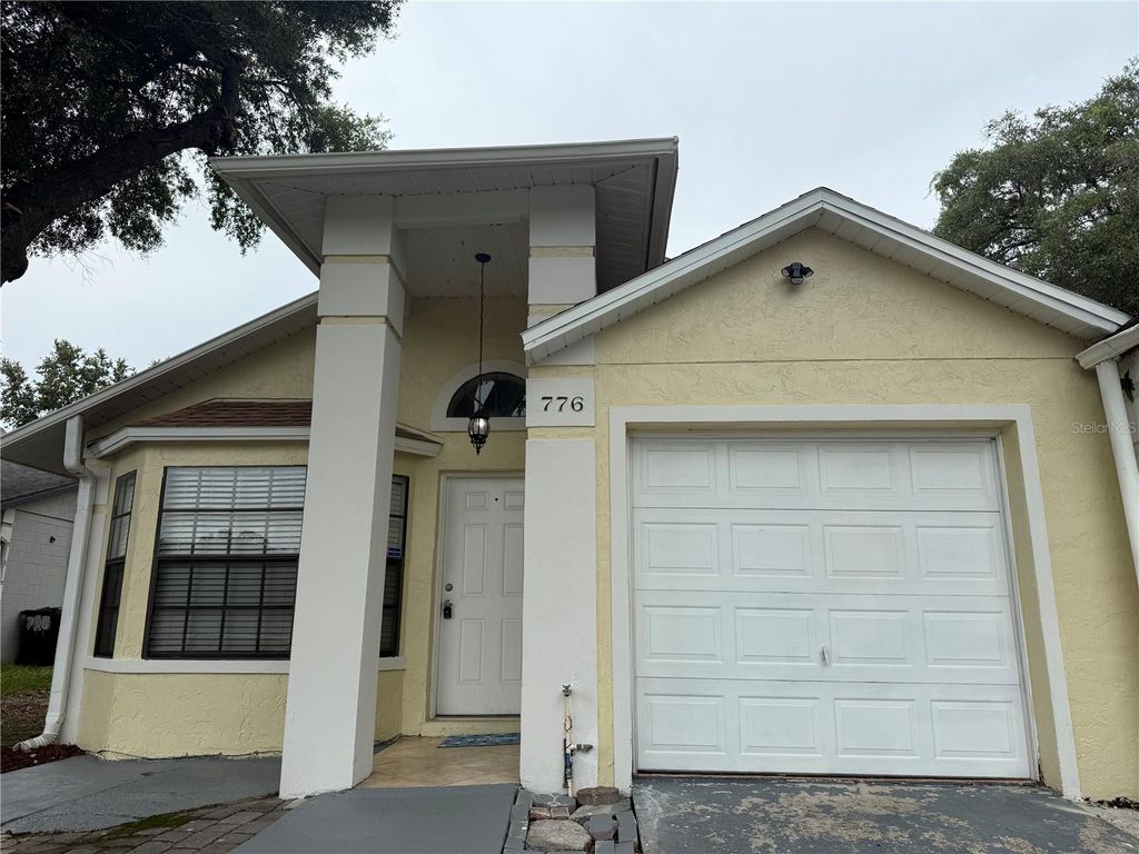 776 WOLF CREEK COURT, Apopka, FL 32703