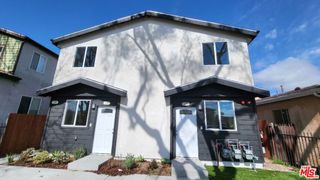 735 E 82nd Street 735, Los Angeles, CA 90001