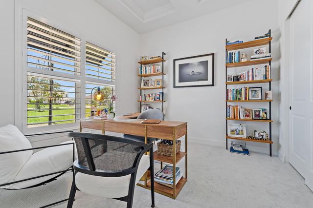 20161 SE Bridgewater Drive, Jupiter, FL 33458