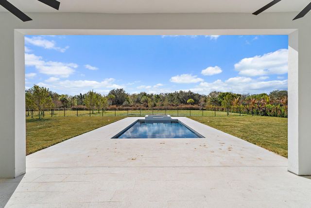 20161 SE Bridgewater Drive, Jupiter, FL 33458