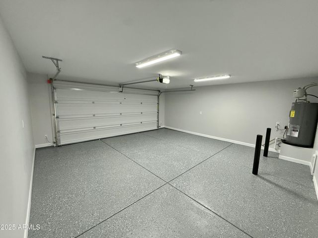 20134 E Lakeside Road, Mayer, AZ 86333