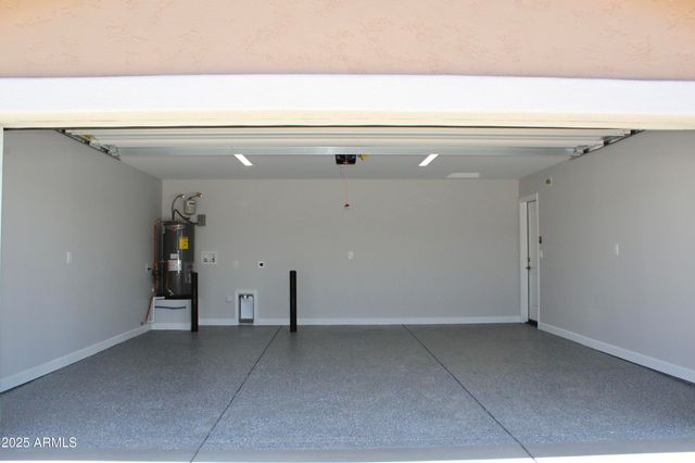 20134 E Lakeside Road, Mayer, AZ 86333