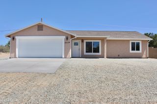 20134 E Lakeside Road, Mayer, AZ 86333