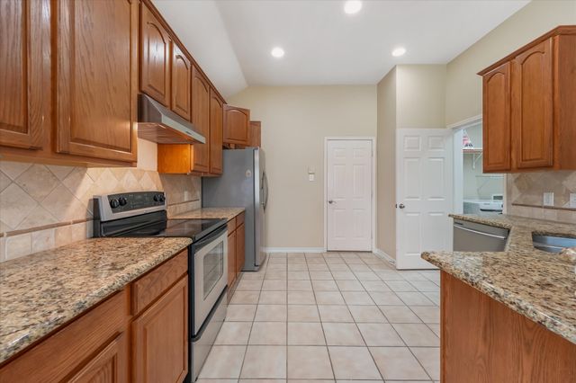 9200 Water Tree Drive, Mckinney, TX 75072