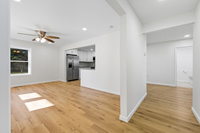 1140 FARMVIEW RD, Luray, VA 22835