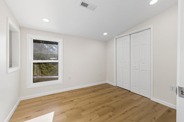 1140 FARMVIEW RD, Luray, VA 22835