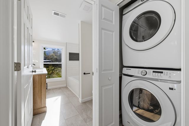 1140 FARMVIEW RD, Luray, VA 22835