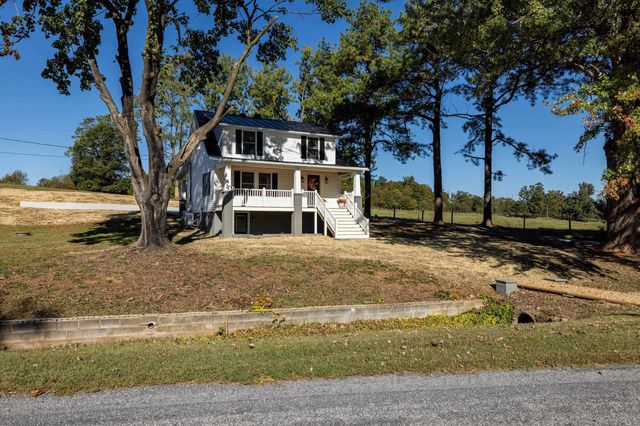 1140 FARMVIEW RD, Luray, VA 22835