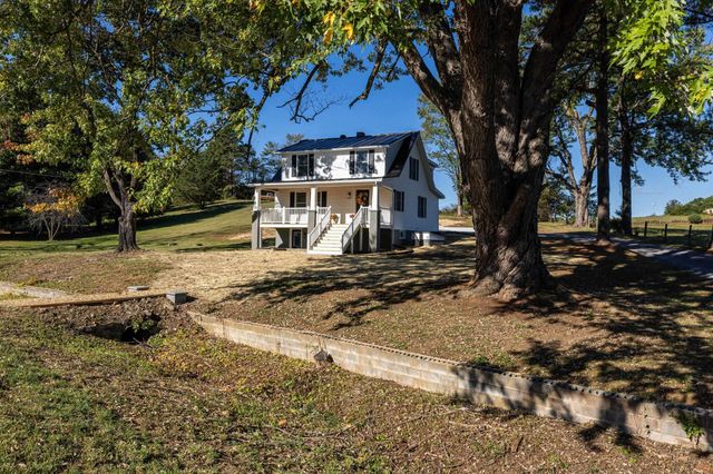 1140 FARMVIEW RD, Luray, VA 22835