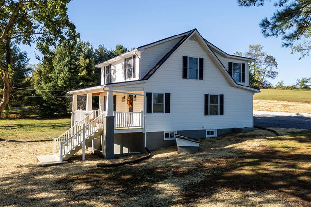 1140 FARMVIEW RD, Luray, VA 22835