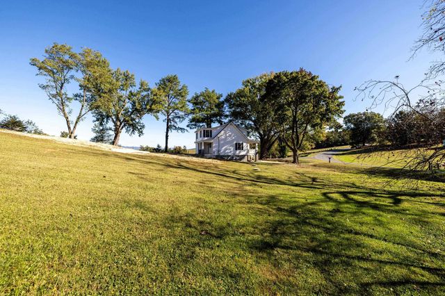 1140 FARMVIEW RD, Luray, VA 22835