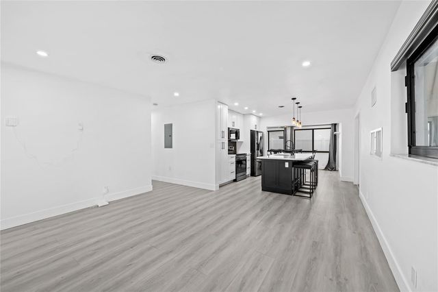 2634 NW 52nd Court, Fort Lauderdale, FL 33309