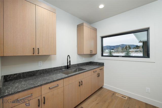 175 Forest View Drive, Bozeman, MT 59718