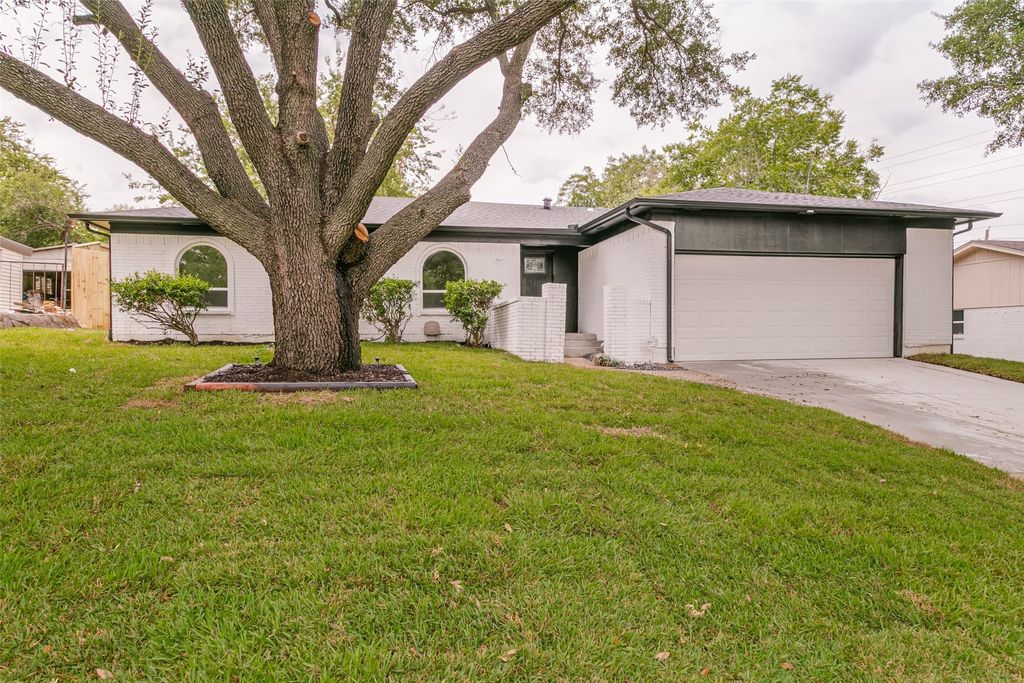 5333 Westminster Court S, Fort Worth, TX 76133 — exterior