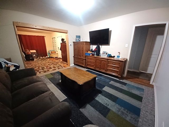 2005 DARROW Avenue, Evanston, IL 60201