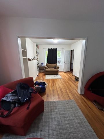 2005 DARROW Avenue, Evanston, IL 60201