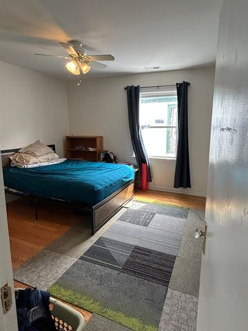 2005 DARROW Avenue, Evanston, IL 60201