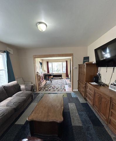 2005 DARROW Avenue, Evanston, IL 60201