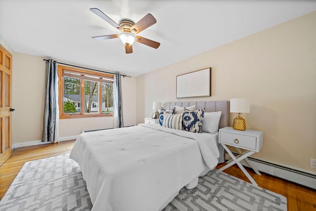 20 Francis Rd, Sharon, MA 02067