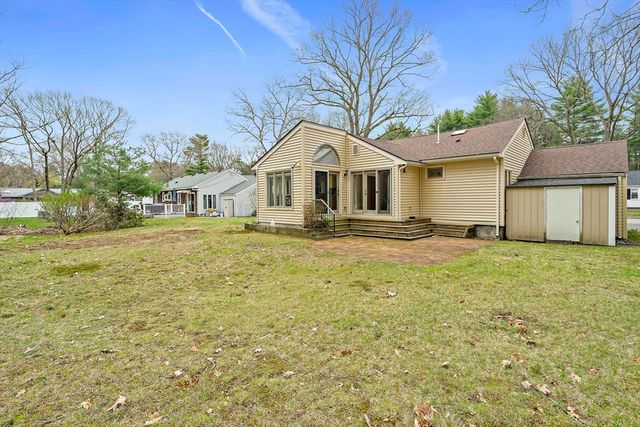 20 Francis Rd, Sharon, MA 02067