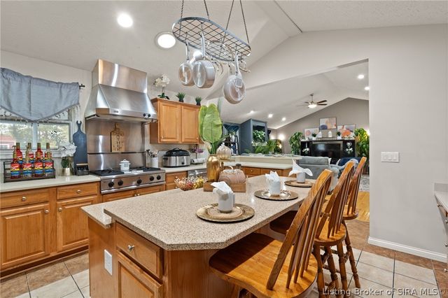 5268 Sanibel Vista, Jeffersonville, IN 47130
